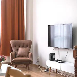 شقة Garden Duplex With Netflix Close To Taksim,bomonti, اسطنبول
